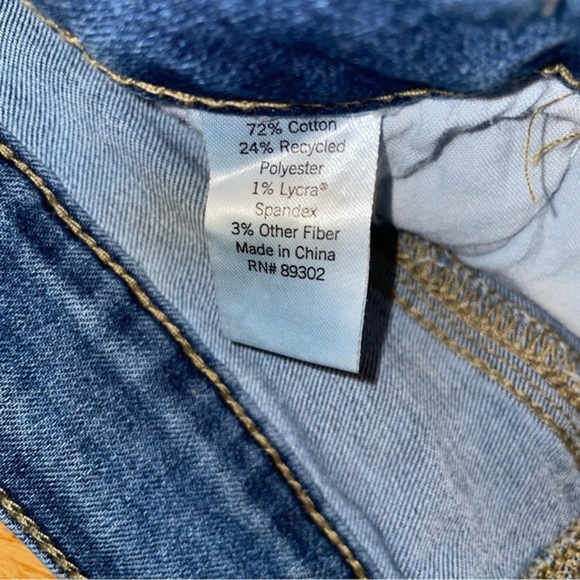 SO high waisted denim shorts size 5/27 - Picture 11 of 11